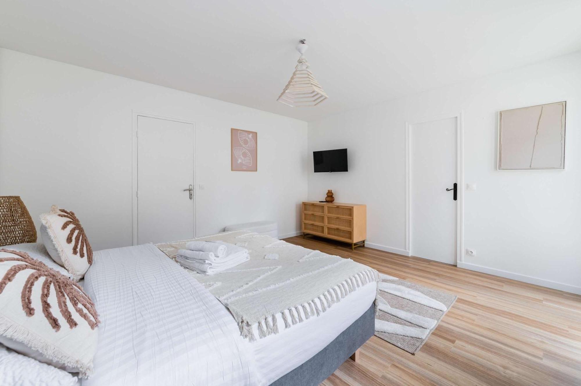 Villa Romainville Paris Pour 8 Personnes - Flat-Guest Extérieur photo